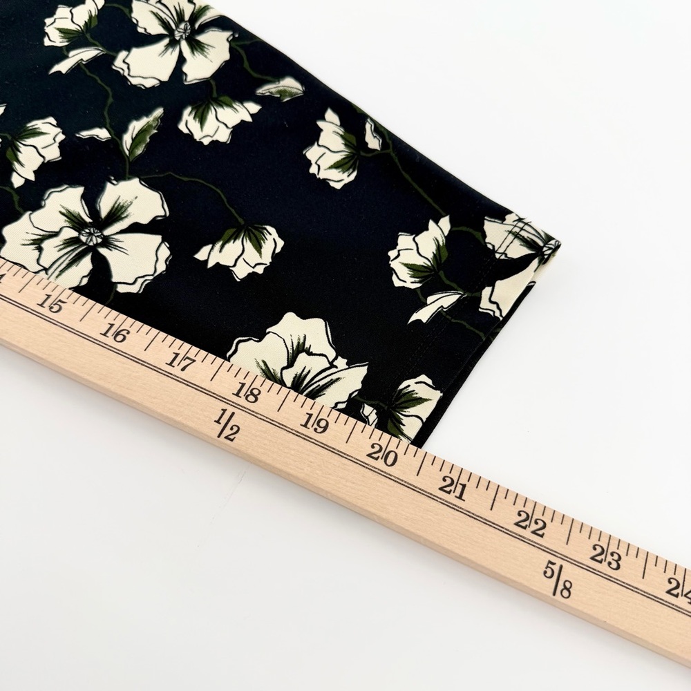 Sam Edelman High Rise Floral Leggings Size M Bold Garden Black Off-White Yoga - Picture 9 of 9